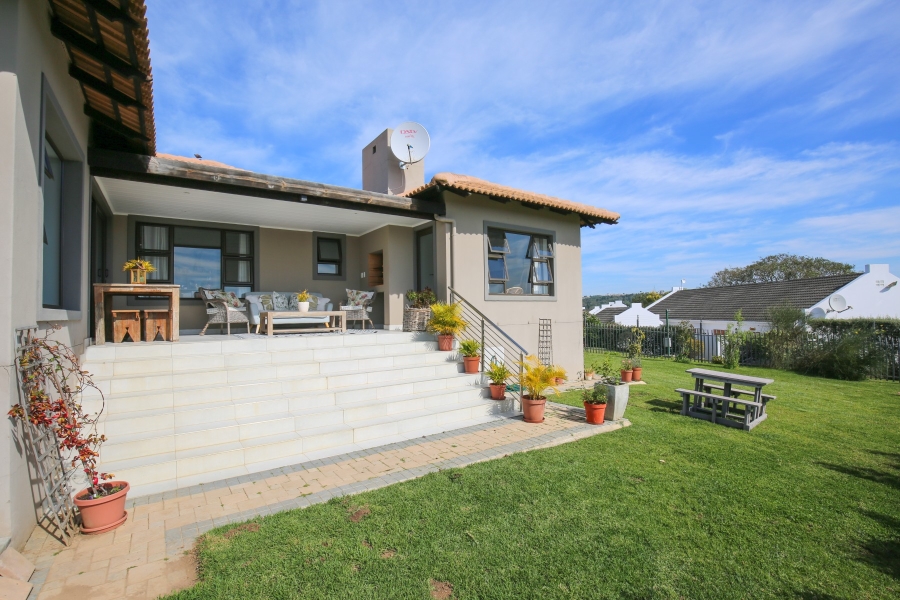 3 Bedroom Property for Sale in The Hill Western Cape